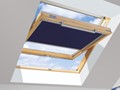 Tenda oscurante manuale interna per finestre CLAUS CB 17